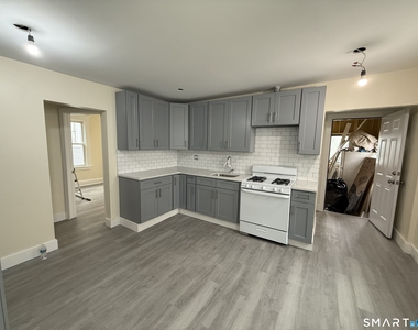 82 Bunker Hill Avenue - Photo Thumbnail 6