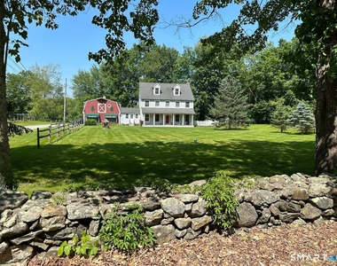 128 Center Road - Photo Thumbnail 1
