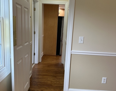 128 Center Road - Photo Thumbnail 15