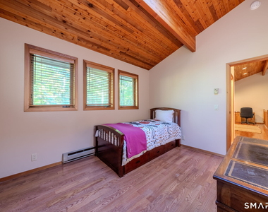 278 Woodchuck Lane - Photo Thumbnail 10