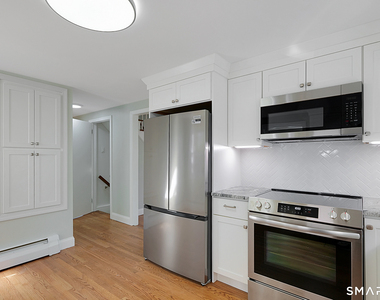 60 Union Street - Photo Thumbnail 7