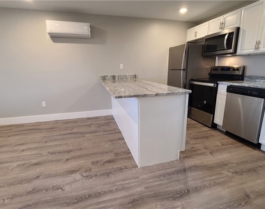 1331 Freeport Rd - Photo Thumbnail 19