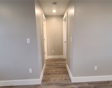 1331 Freeport Rd - Photo Thumbnail 18