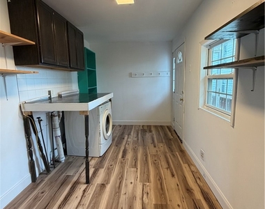 467 Reno St - Photo Thumbnail 6