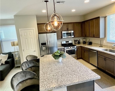 173 Elexese Court - Photo Thumbnail 3