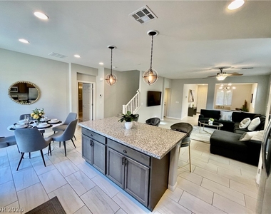 173 Elexese Court - Photo Thumbnail 8