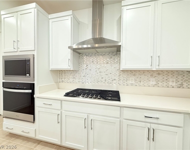 11402 Crimson Ledge Avenue - Photo Thumbnail 9