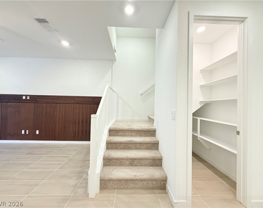 11402 Crimson Ledge Avenue - Photo Thumbnail 13