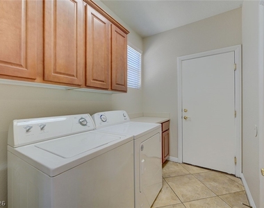 10345 Premia Place - Photo Thumbnail 29