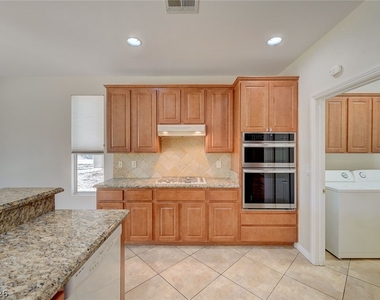 10345 Premia Place - Photo Thumbnail 19