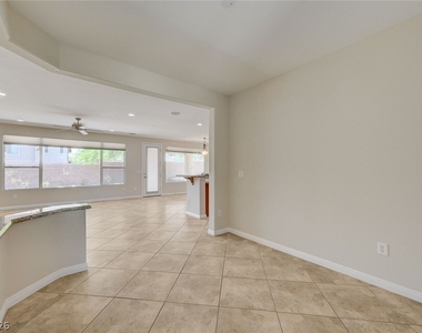 10345 Premia Place - Photo Thumbnail 15