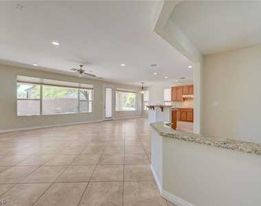 10345 Premia Place - Photo Thumbnail 3