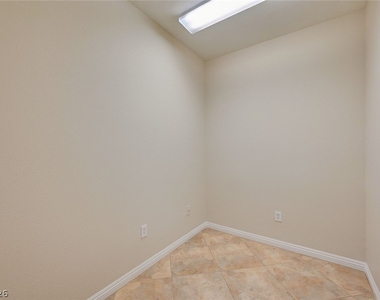 10345 Premia Place - Photo Thumbnail 30