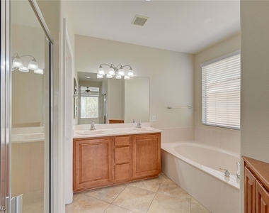 10345 Premia Place - Photo Thumbnail 10