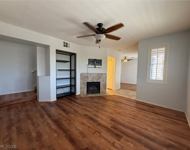 10221 Delray Beach Avenue - Photo Thumbnail 6