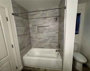 7200 Pirates Cove Road - Photo Thumbnail 12