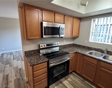 7200 Pirates Cove Road - Photo Thumbnail 5