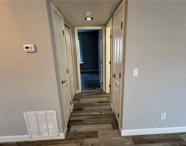 7200 Pirates Cove Road - Photo Thumbnail 7