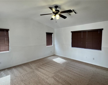 1013 Malibu Sands Avenue - Photo Thumbnail 21