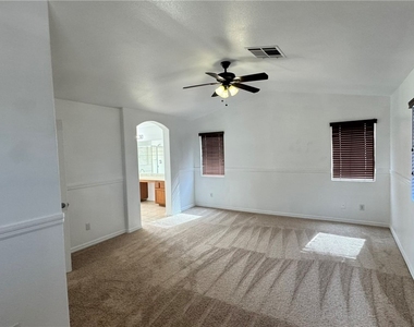 1013 Malibu Sands Avenue - Photo Thumbnail 22