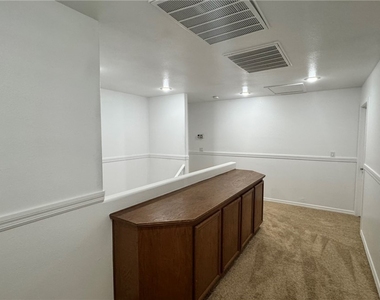 1013 Malibu Sands Avenue - Photo Thumbnail 13