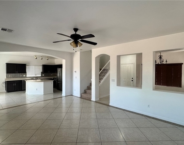 1013 Malibu Sands Avenue - Photo Thumbnail 1
