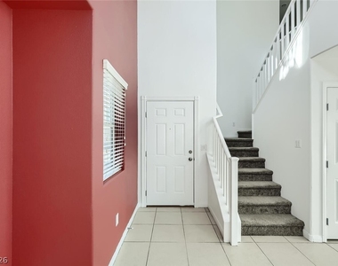 6384 Blue Twilight Court - Photo Thumbnail 4