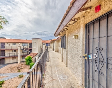 2080 Karen Avenue - Photo Thumbnail 1