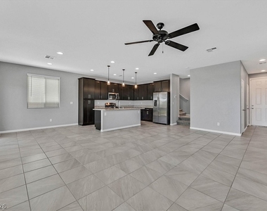 4405 Frias Falls Avenue - Photo Thumbnail 1