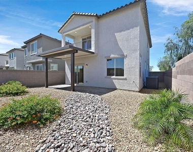 4405 Frias Falls Avenue - Photo Thumbnail 24