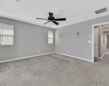 4405 Frias Falls Avenue - Photo Thumbnail 10