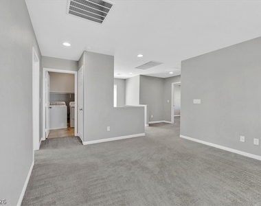 4405 Frias Falls Avenue - Photo Thumbnail 8