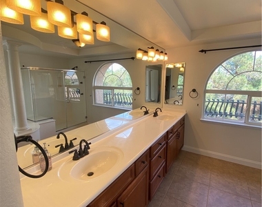 8417 Cambria Cellars Court - Photo Thumbnail 20
