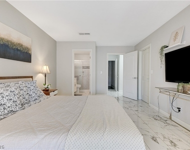 6701 Chehalis Circle - Photo Thumbnail 38