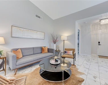 6701 Chehalis Circle - Photo Thumbnail 10