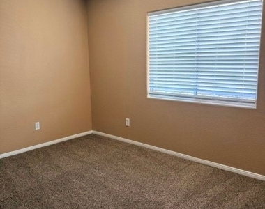 5172 Dillingham Drive - Photo Thumbnail 6