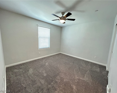 4552 Dover Straight Street - Photo Thumbnail 9