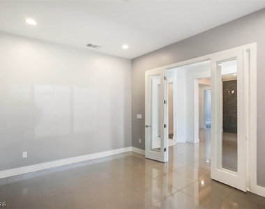 3071 Conservation Court - Photo Thumbnail 9