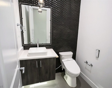 3071 Conservation Court - Photo Thumbnail 13