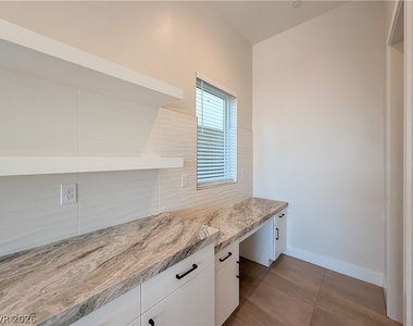 10761 Canyon Bloom Drive - Photo Thumbnail 28