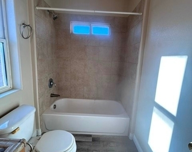 452 E Sunset Road - Photo Thumbnail 33