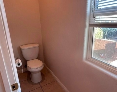 452 E Sunset Road - Photo Thumbnail 25
