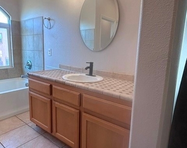 452 E Sunset Road - Photo Thumbnail 22