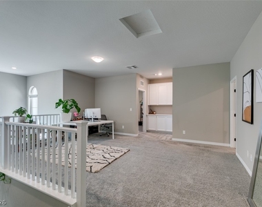8160 Skye Desert Drive - Photo Thumbnail 29