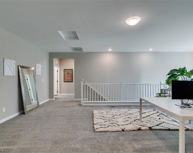 8160 Skye Desert Drive - Photo Thumbnail 31