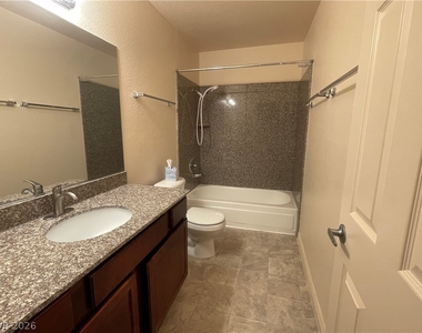 5350 River Glen Drive - Photo Thumbnail 4
