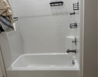 11429 Rain Canyon Avenue - Photo Thumbnail 9