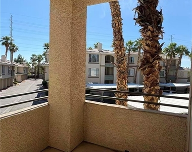 7163 Durango Drive - Photo Thumbnail 15