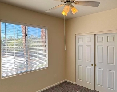 7163 Durango Drive - Photo Thumbnail 12