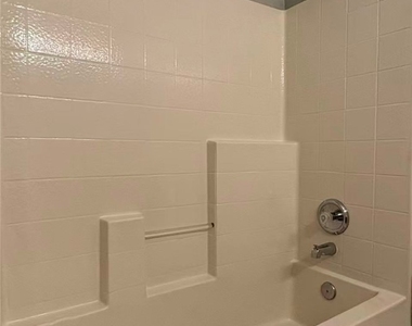 7163 Durango Drive - Photo Thumbnail 14